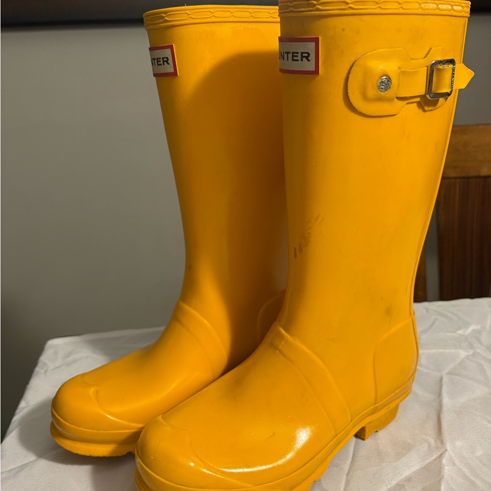 Hunter Vibrant Yellow Waterproof Boots
